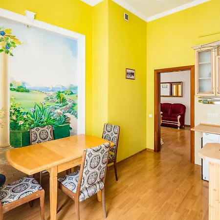 2 Virmens'ka Апартаменти Львів