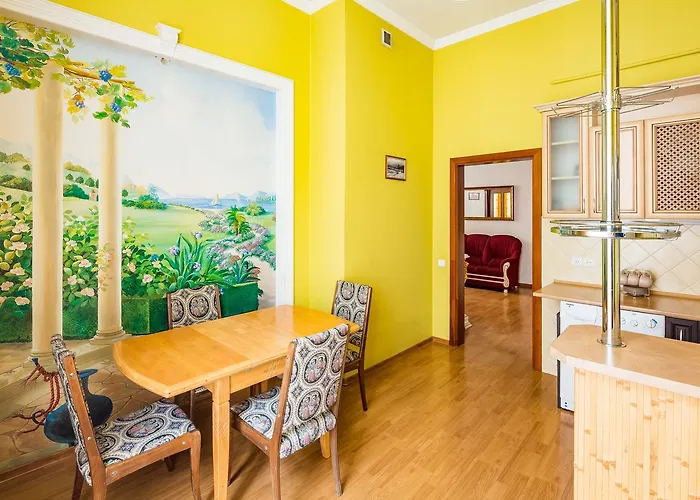 2 Virmens'ka Apartamento Leópolis